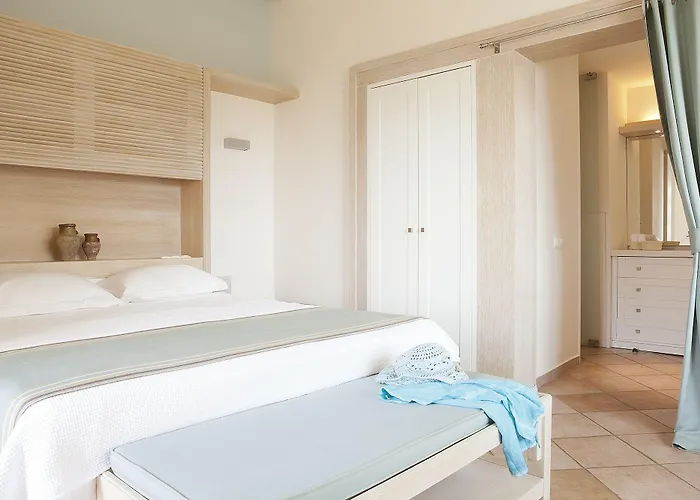 מלון Dionysos Village Marmaris 3*